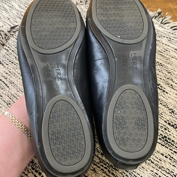 Naturalizer Black Flats “Maxwell” | Size 7.5 - Picture 5 of 5